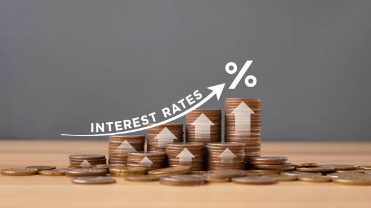 Looking To Invest In Bank Fixed Deposits Comparison Of Latest Interest Rates Offered By Indian 3118